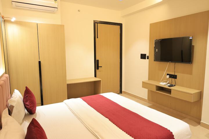 Room 16 of 56