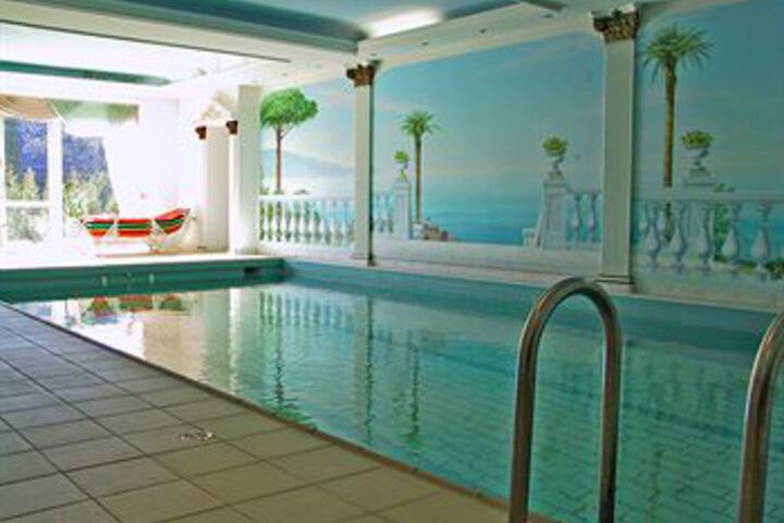 Pool 18 of 29