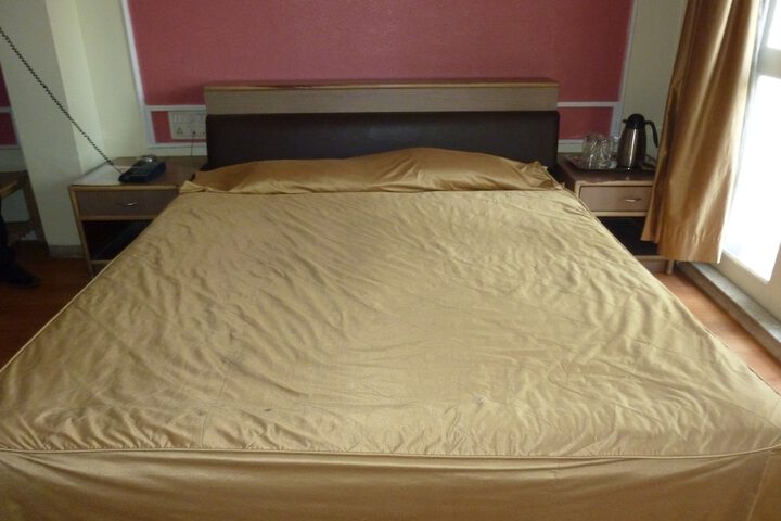 Room 8 of 45