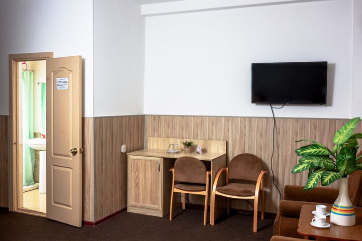 Room 13 of 31