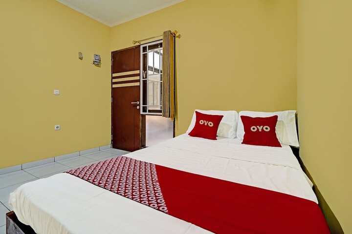 Room 18 of 26