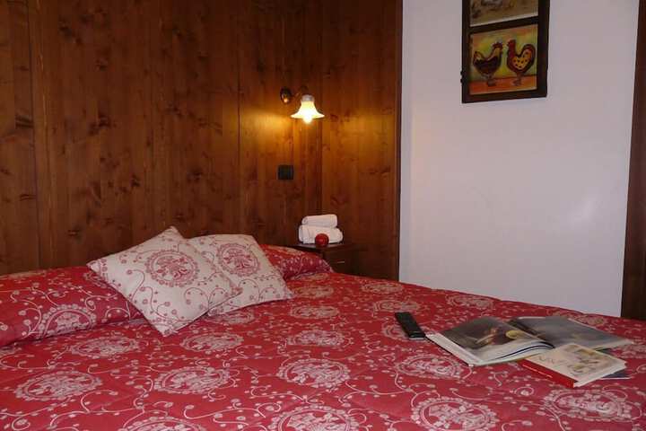Room 5 of 85
