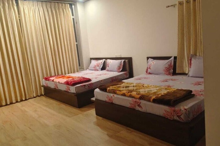 Room 7 of 15