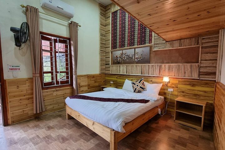 Room 11 of 31