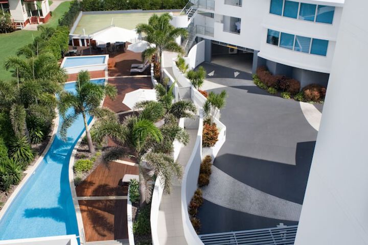 Hotel 64 of 66