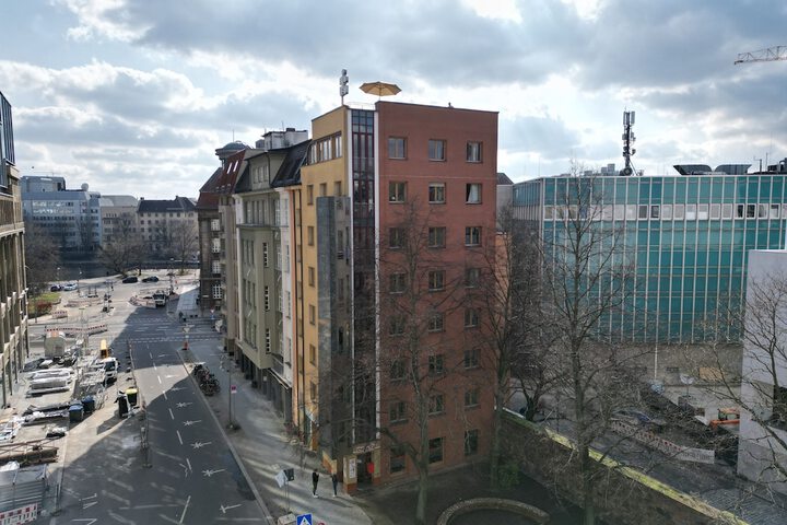 Hotel 142 of 147