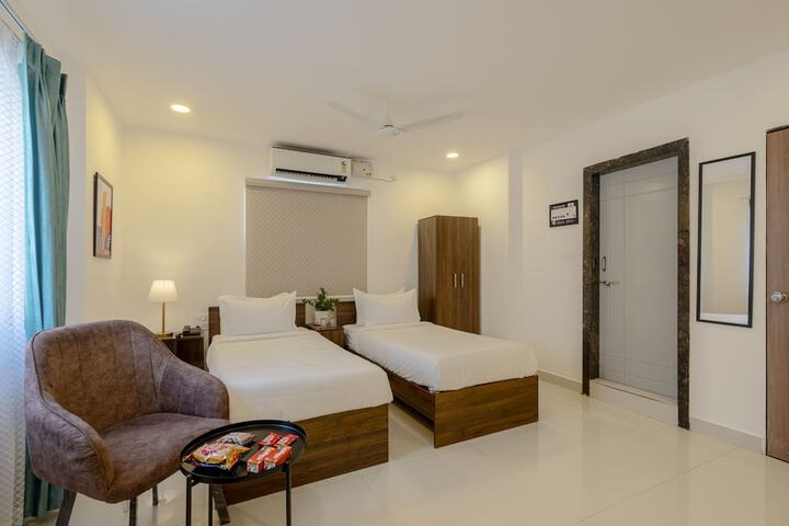 Room 16 of 41