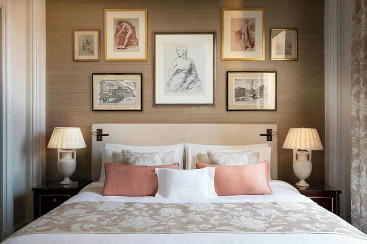 Room 64 of 233
