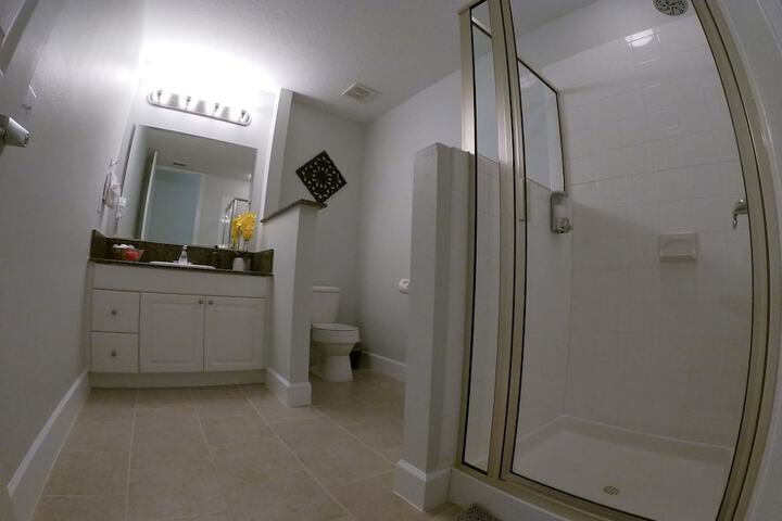 Room 31 of 62