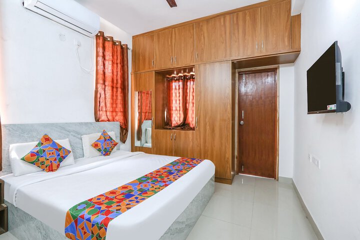 Room 20 of 27