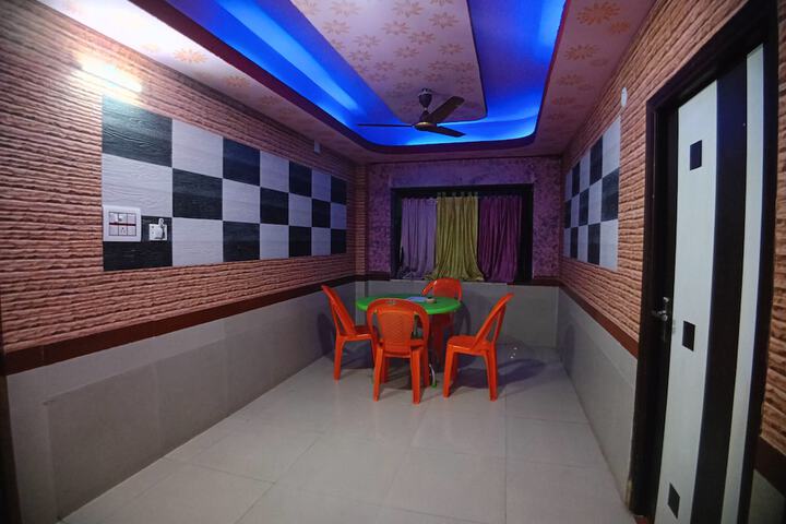 Room 27 of 58