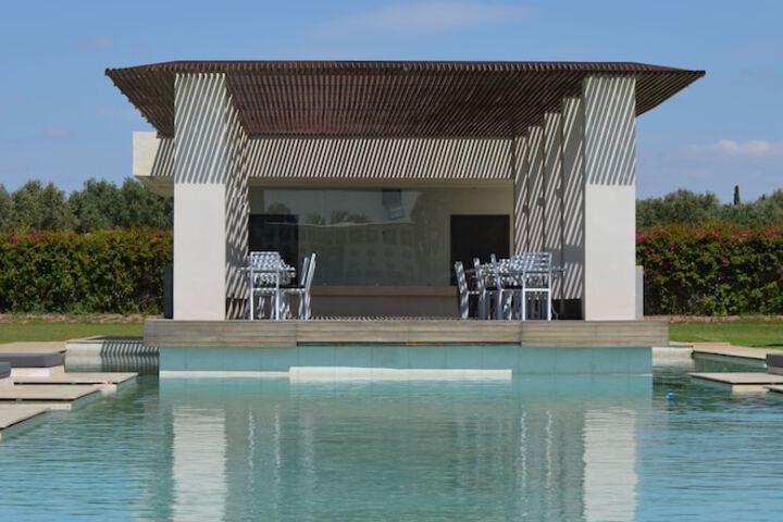 Pool 17 of 37