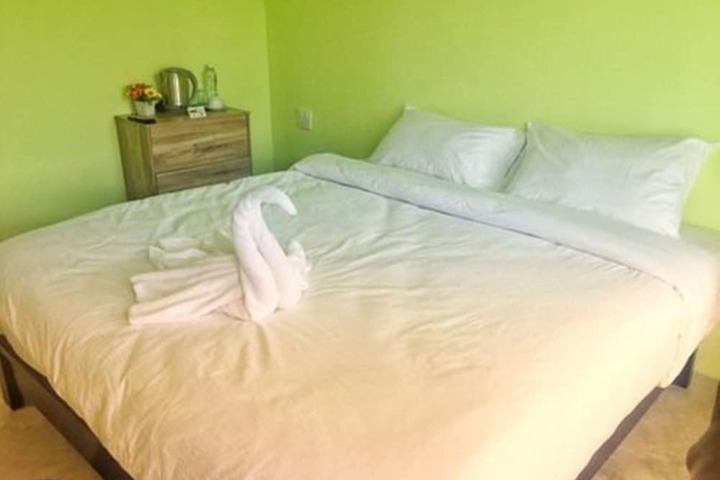 Room 3 of 12