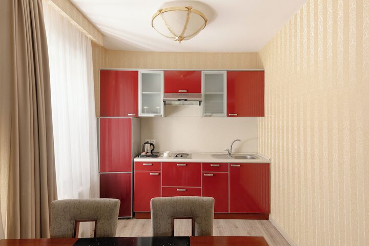 Room 17 of 124
