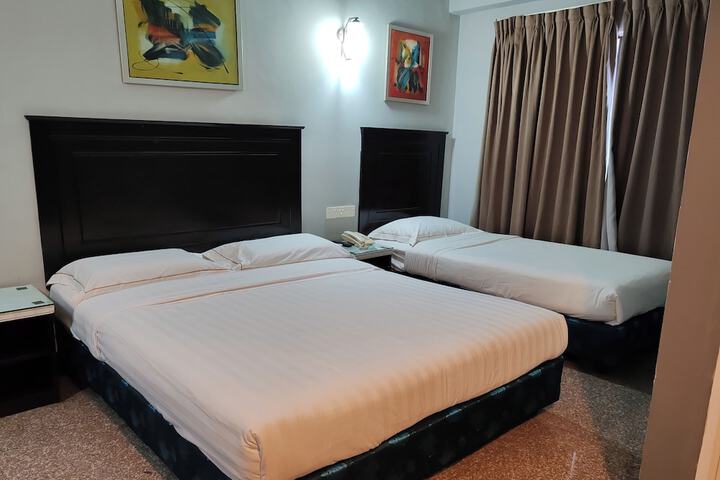 Room 29 of 61