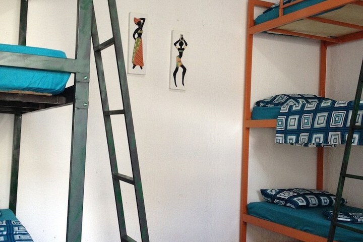 Children's theme room