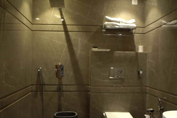Room 42 of 52