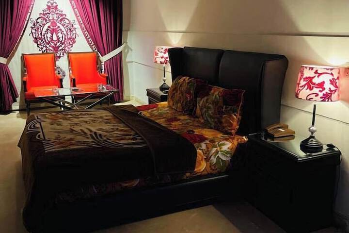 Room 5 of 26