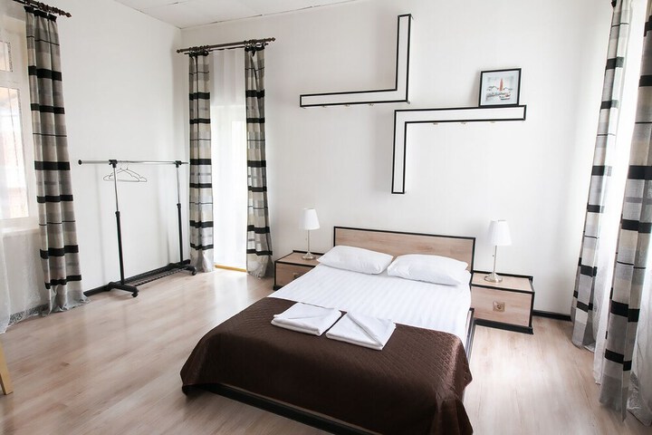 Room 12 of 62