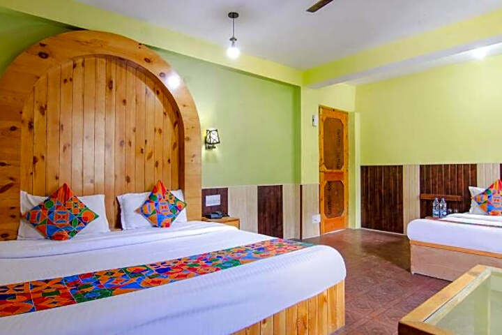 Hotel O River Bank