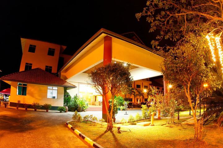 Hotel 58 of 58