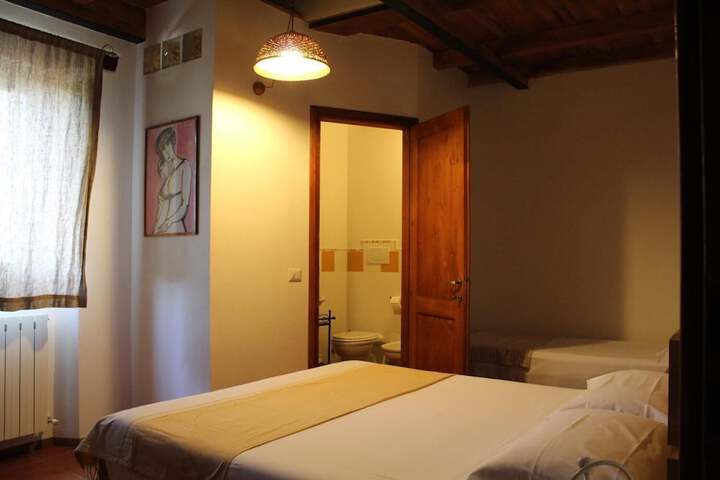 Room 15 of 49