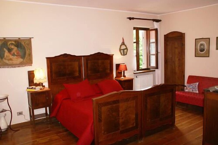 Room 5 of 57