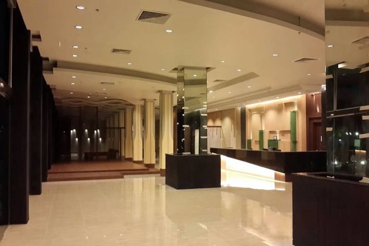 Hotel 2 of 60