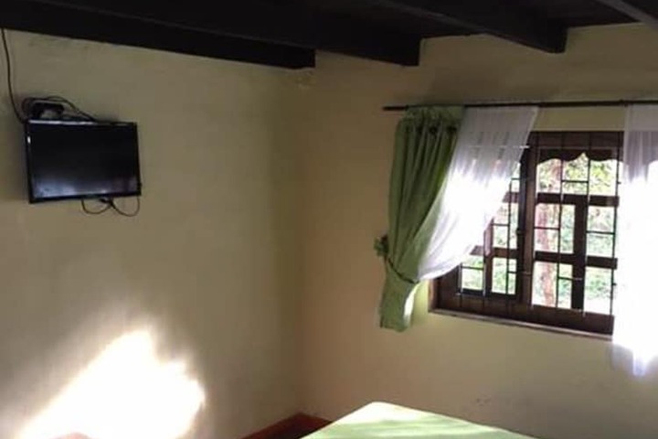 Room 8 of 55