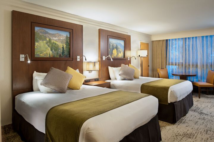 Room 3 of 32