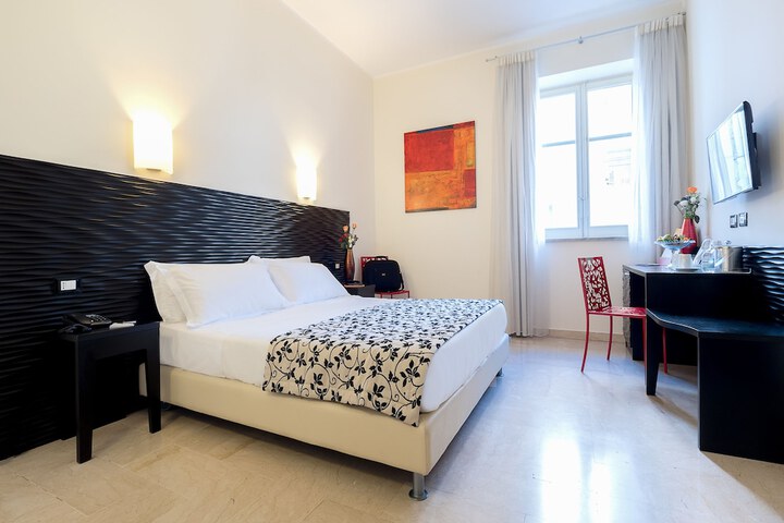 Room 21 of 52