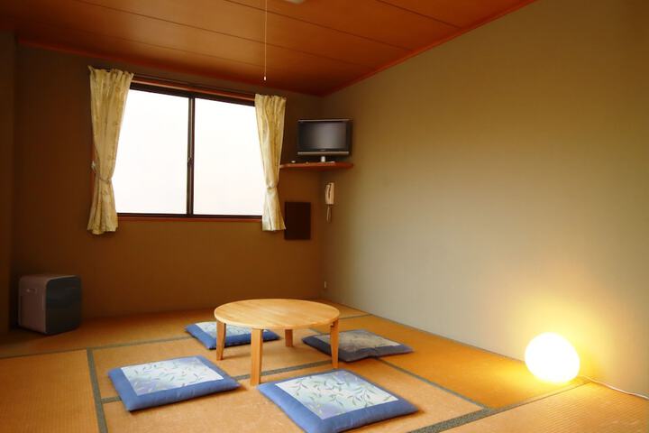 Room 11 of 55
