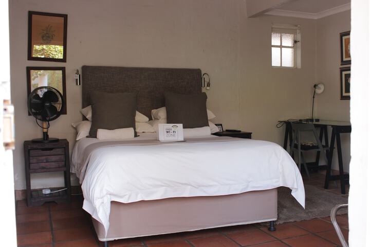 Room 15 of 64