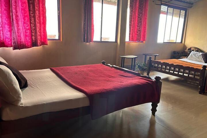 Room 11 of 29