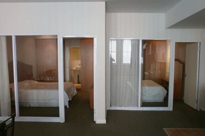 Room 4 of 26