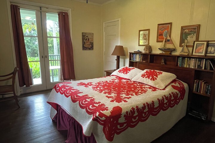 Room 12 of 102