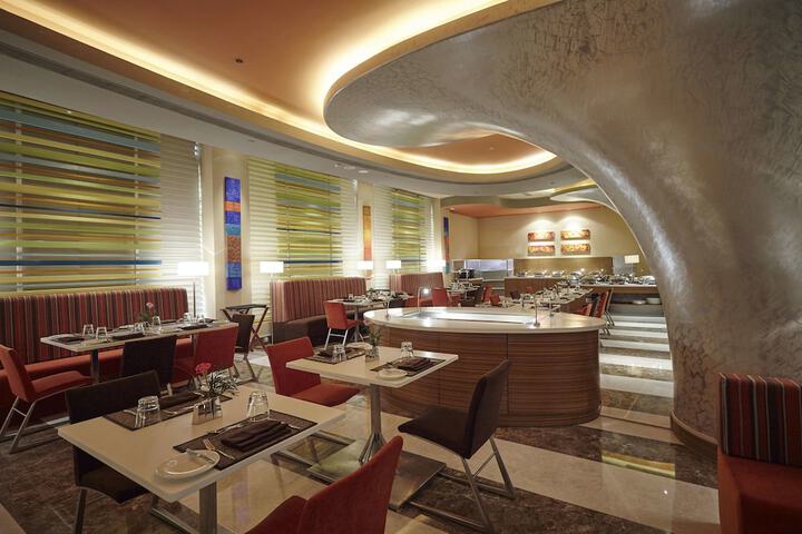 Dining 69 of 131