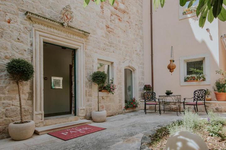 Exterior of Heritage Hotel Park Hvar