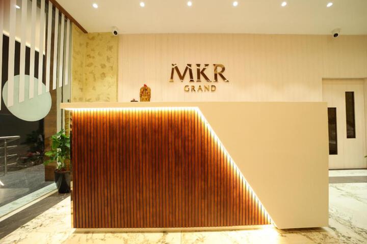 HOTEL MKR GRAND