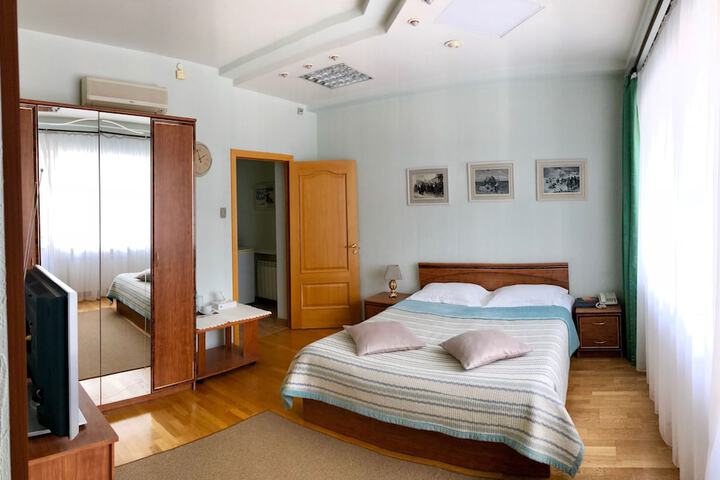 Room 18 of 61