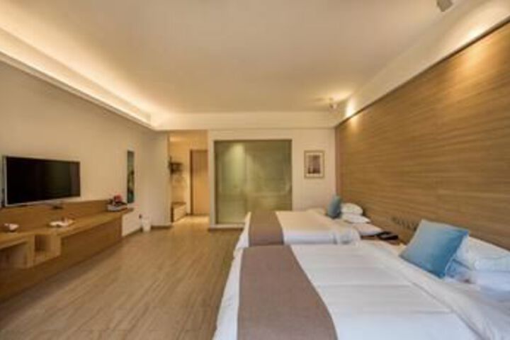 Room 90 of 156
