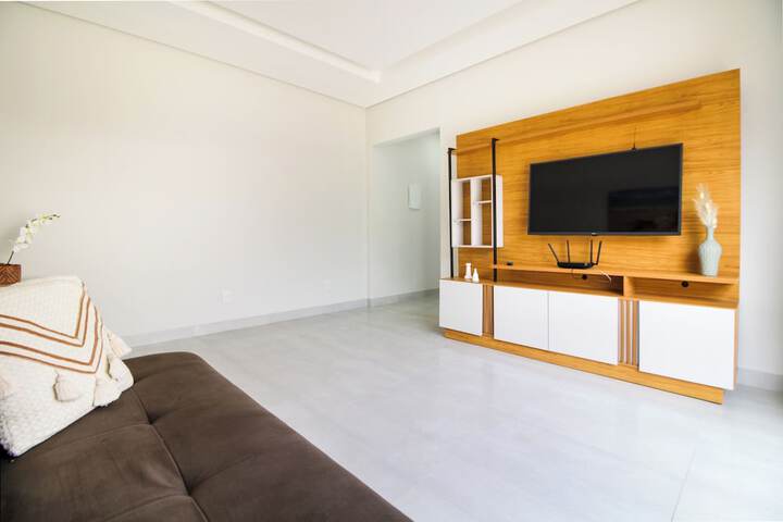 Room 63 of 185