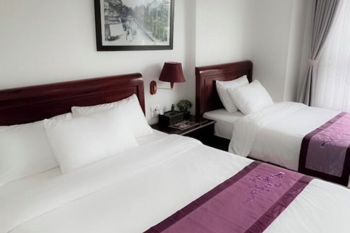 Room 10 of 55