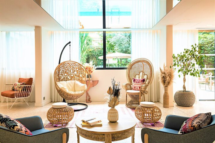 Lobby Entry