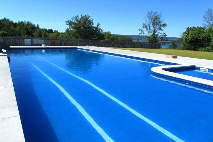 Pool 79 of 99