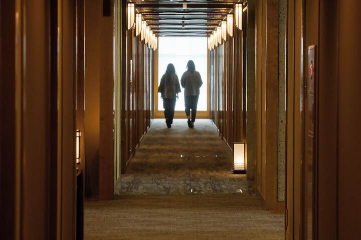 Ballroom/Hall 120 of 121