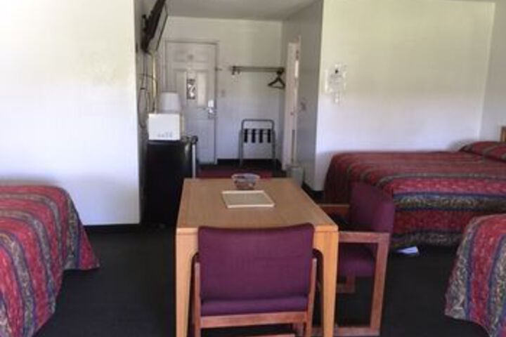 Room 22 of 52