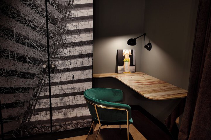 Room 93 of 257