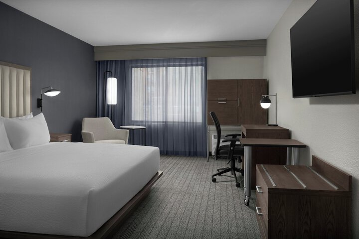 Room 8 of 56
