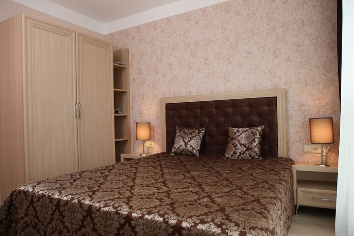Room 7 of 52